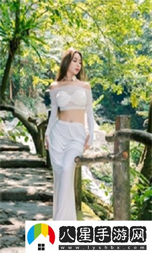 老人船上弄雨婷最經(jīng)典的一句：回憶與感動(dòng)交織的時(shí)刻，在情感故事背后的深意。